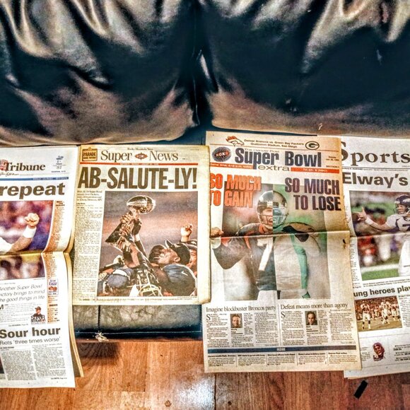 Broncos memorabilia !SUPER Bowl! - Picture 3 of 4